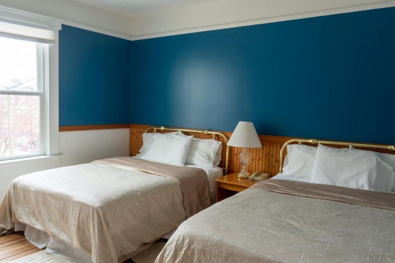 Royal Hotel צ'יליוואק מראה חיצוני תמונה